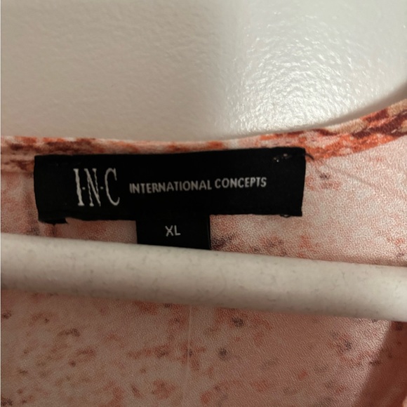 New Inc. Int’l concepts dress sz XL Beautiful peach/coral colors w string belt - Picture 4 of 4